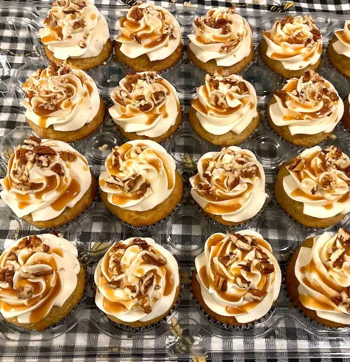 decorated butter pecan cupcakes