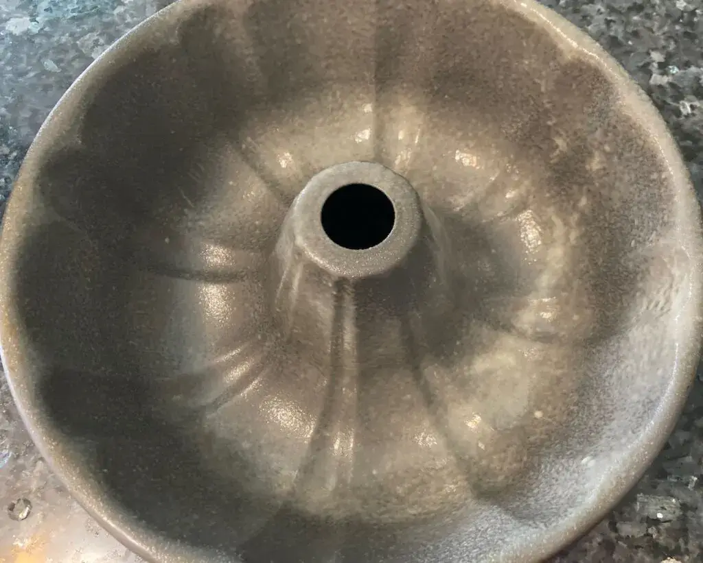 bundt pan
