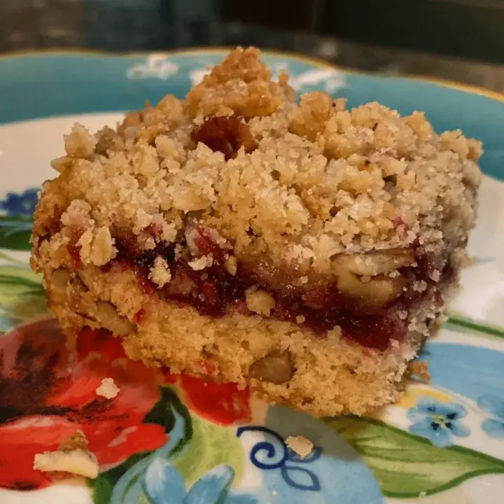 Easy Blackberry Crumble Bars