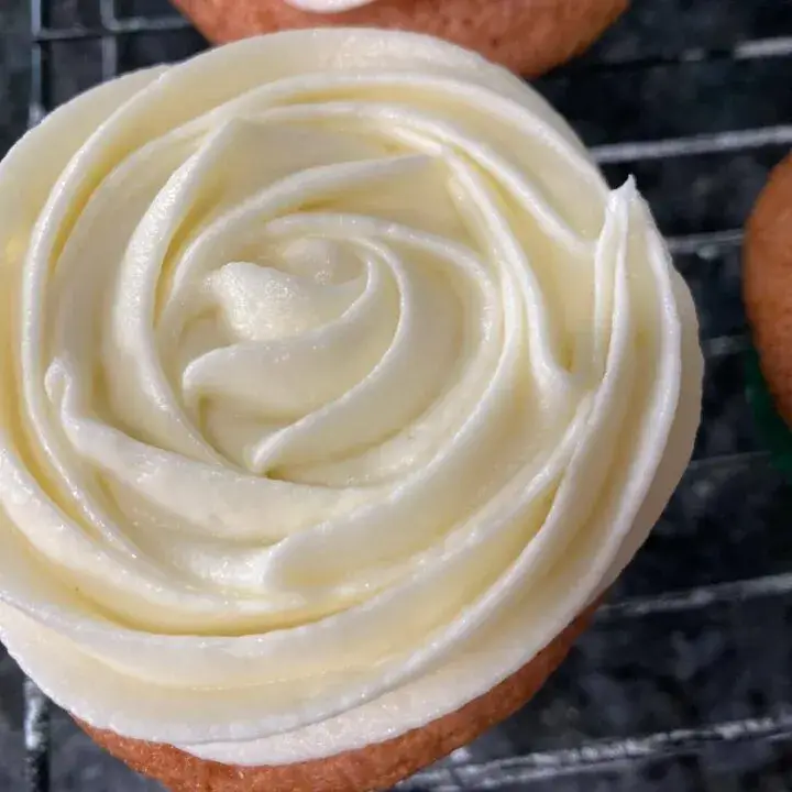 Easy Cream Cheese Frosting