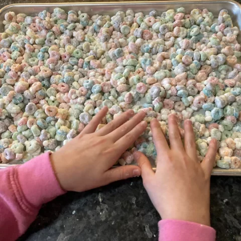 Easy Fruit Loop Puppy Chow