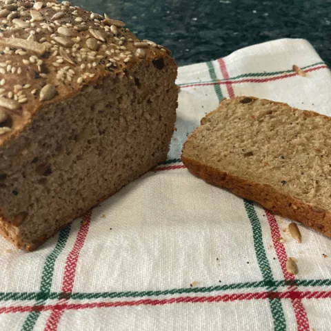 Easy Multigrain Seed and Nut Bread