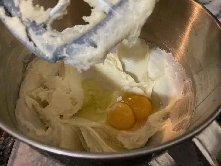 Golden Girls Cheesecake Cookies from Out of the Box Baking