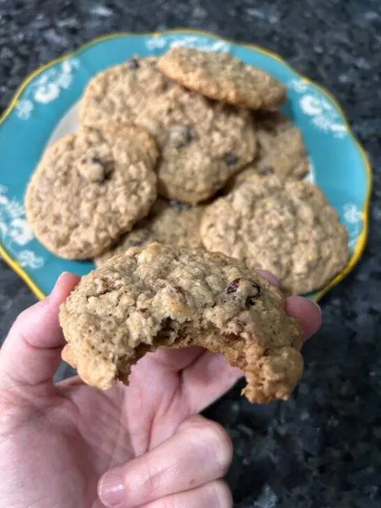 Old-Fashioned Oatmeal Cookies from Out of the Box Baking.com