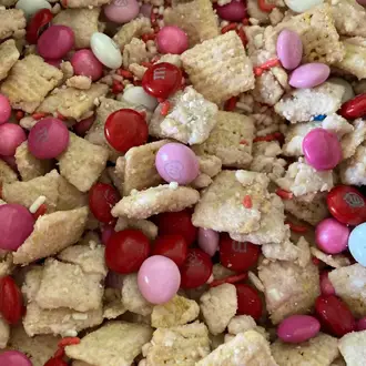 Strawberry Valentine Chex Mix