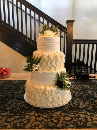 How to Tier a Cake from Out of the Box Baking.com