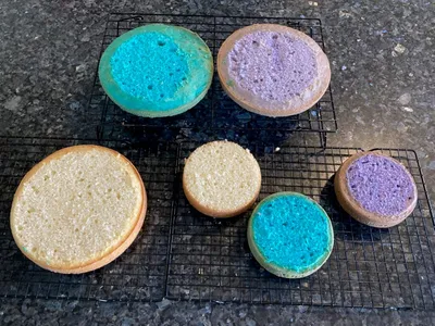 How to Tier a Cake from Out of the Box Baking.com