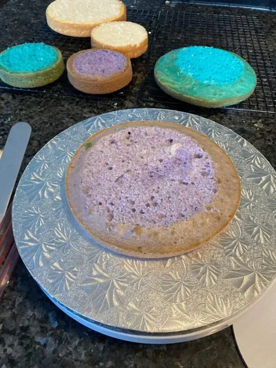 How to Tier a Cake from Out of the Box Baking.com