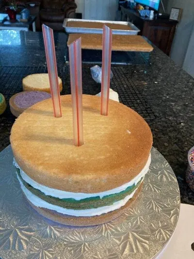 How to Tier a Cake from Out of the Box Baking.com