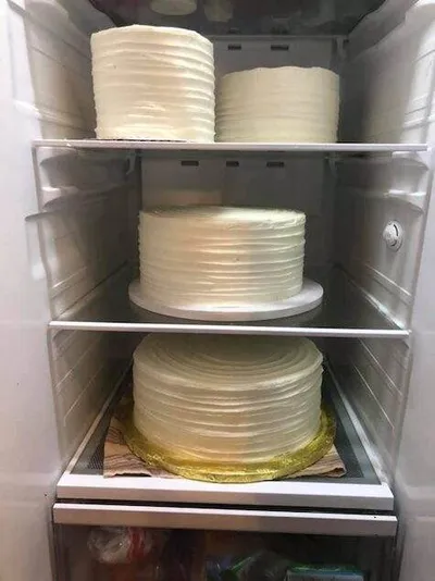 How to Tier a Cake from Out of the Box Baking.com