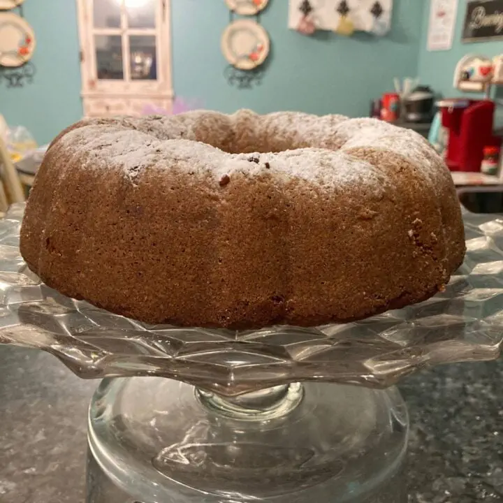 Caramel Banana Cake
