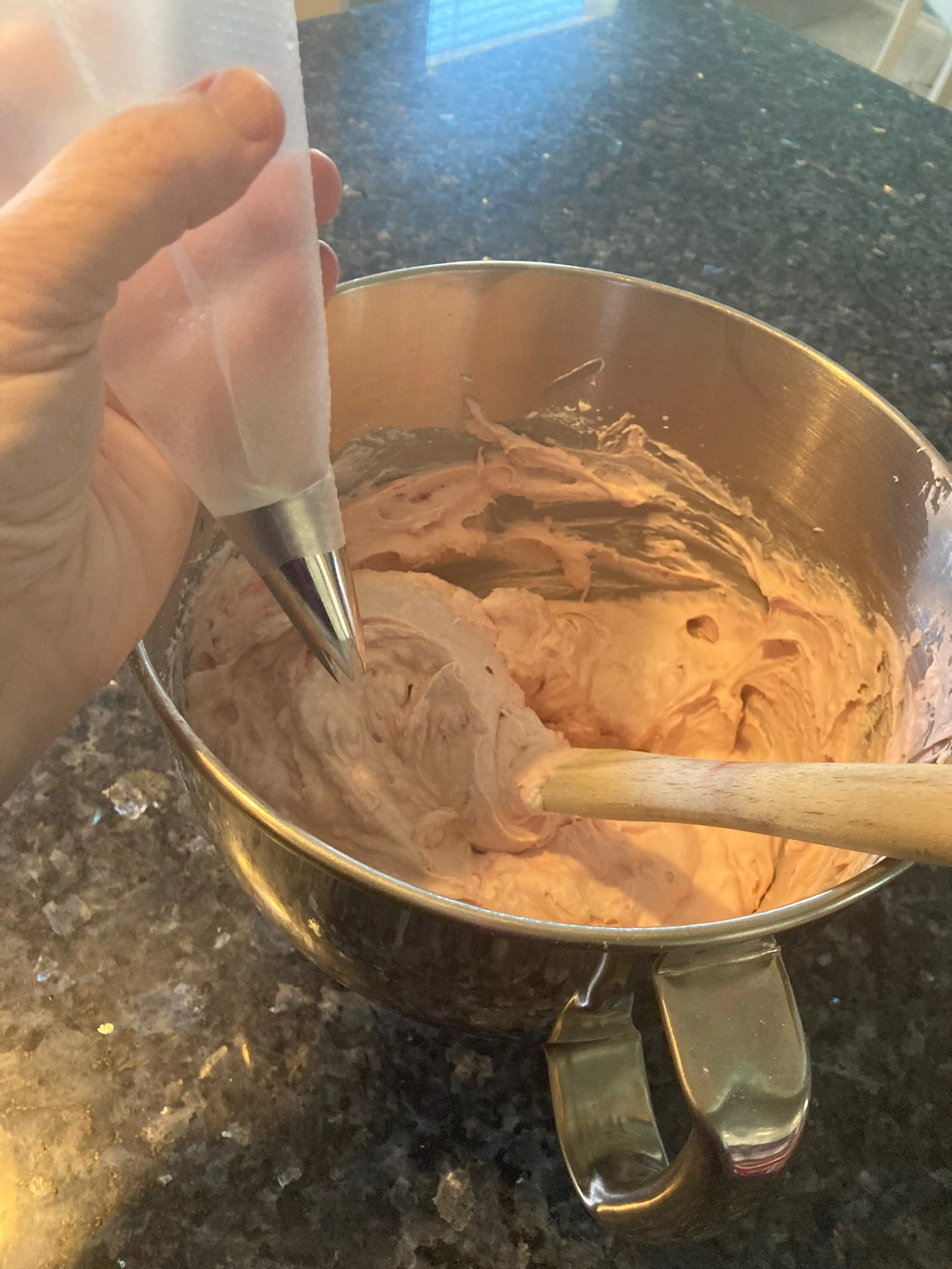 piping bag and frosting
