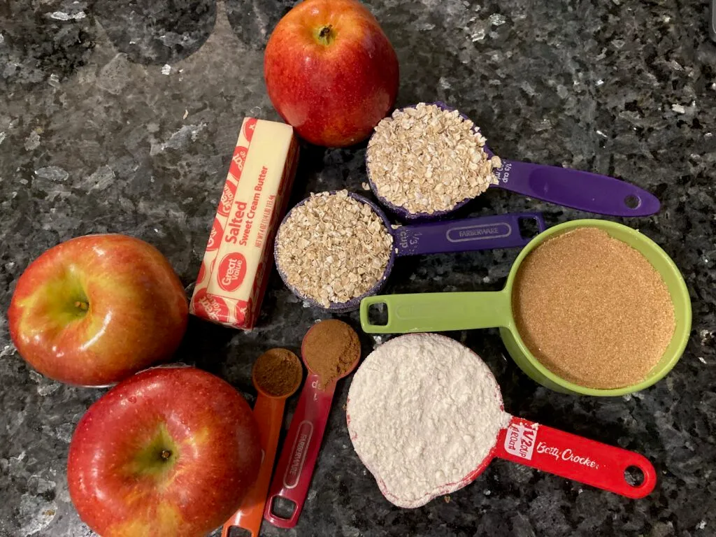 Delicious Apple Crisp from Out of the Box Baking.com