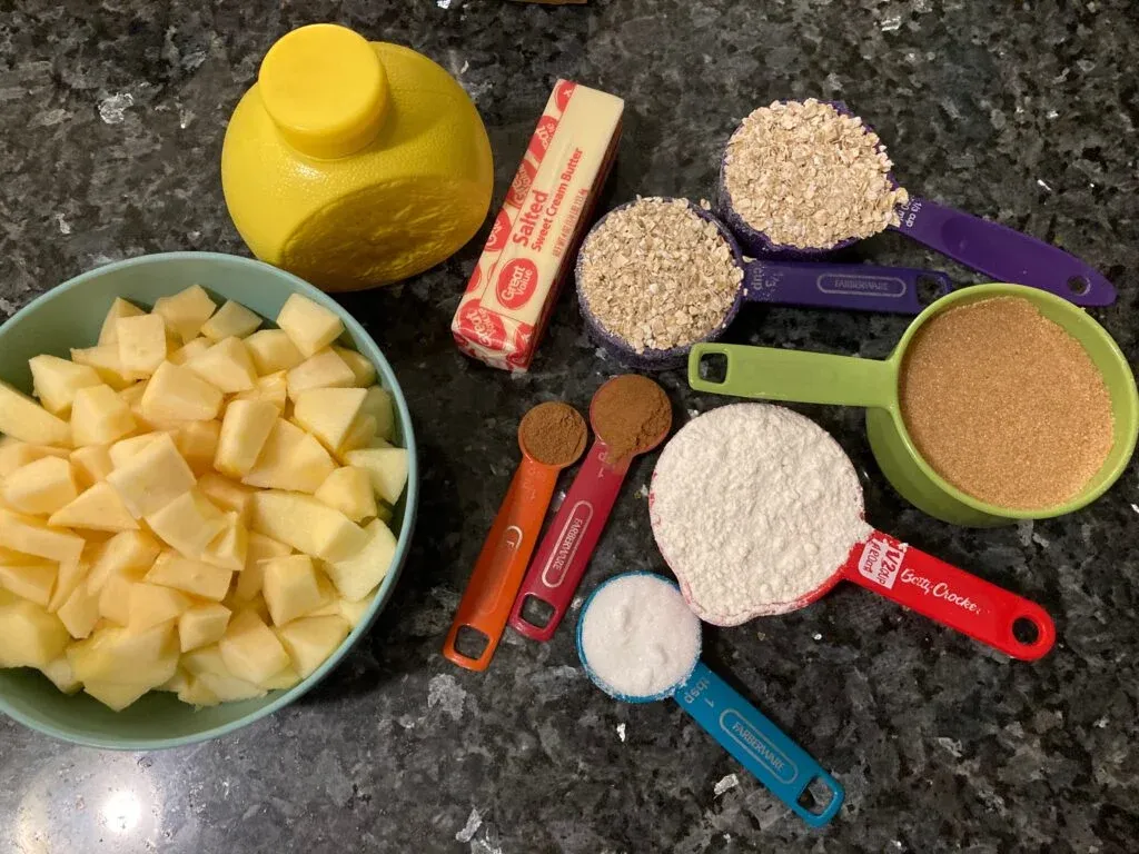 Delicious Apple Crisp from Out of the Box Baking.com