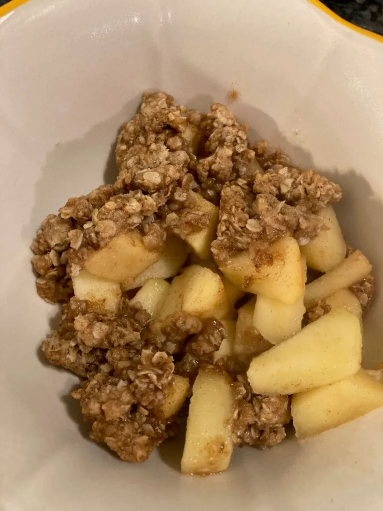 Delicious Apple Crisp from Out of the Box Baking.com