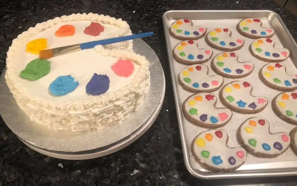 7 Popular Cupcake Decorating Techniques Using Wilton Tips from Out of the Box Baking.com