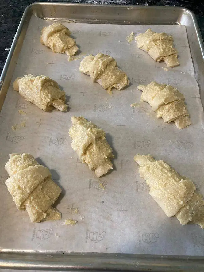 almond tea cakes, ready to go in the oven