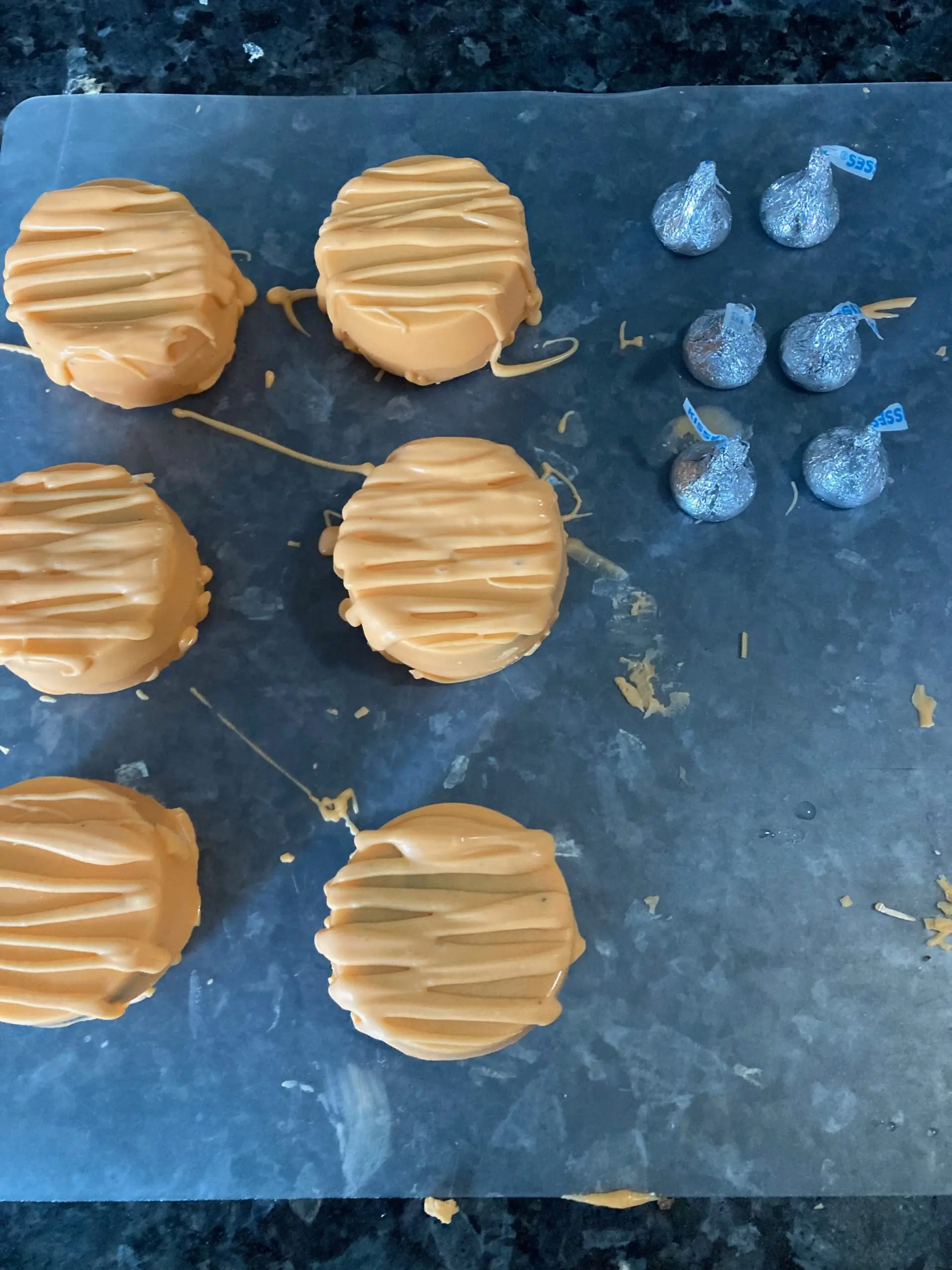 Chocolate covered Oreos from Out of the Box Baking.com