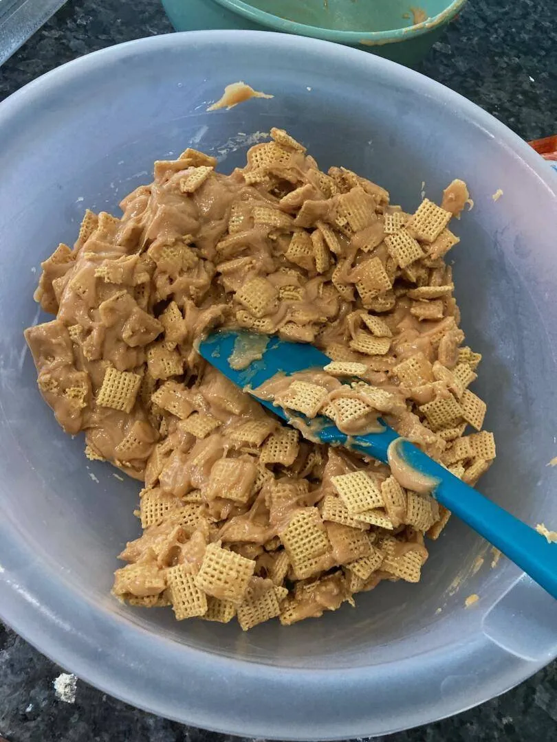 Chex Scotcheroos from Out of the Box Baking.com