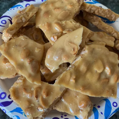 Easy Peanut Brittle