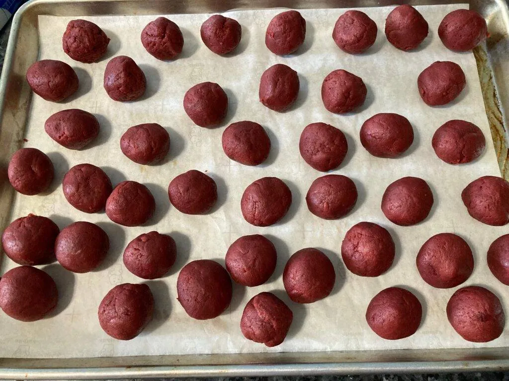 Red Velvet Truffles from Out of the Box Baking.com