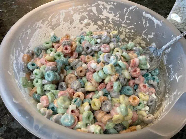 Fruit Loop Puppy Chow from Out of the Box Baking.com