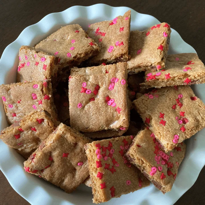 Valentine Cookie Bars