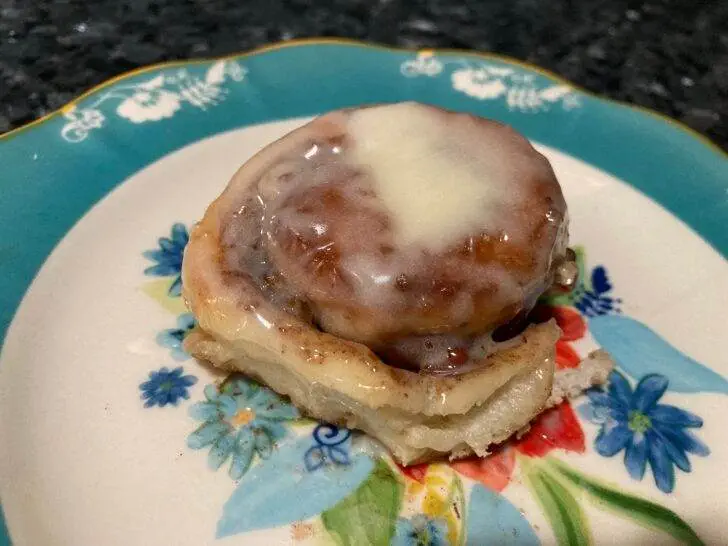 Easy Homemade Cinnamon Rolls from Out of the Box Baking.com