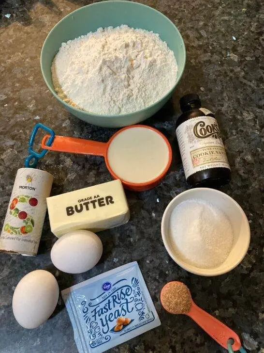 Traditional King Cake from Out of the Box Baking.com