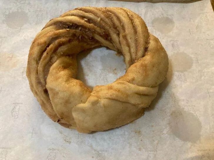 Traditional King Cake from Out of the Box Baking.com
