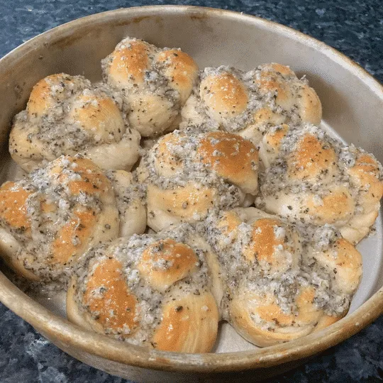 Simple Garlic Knots Out of the Box Baking